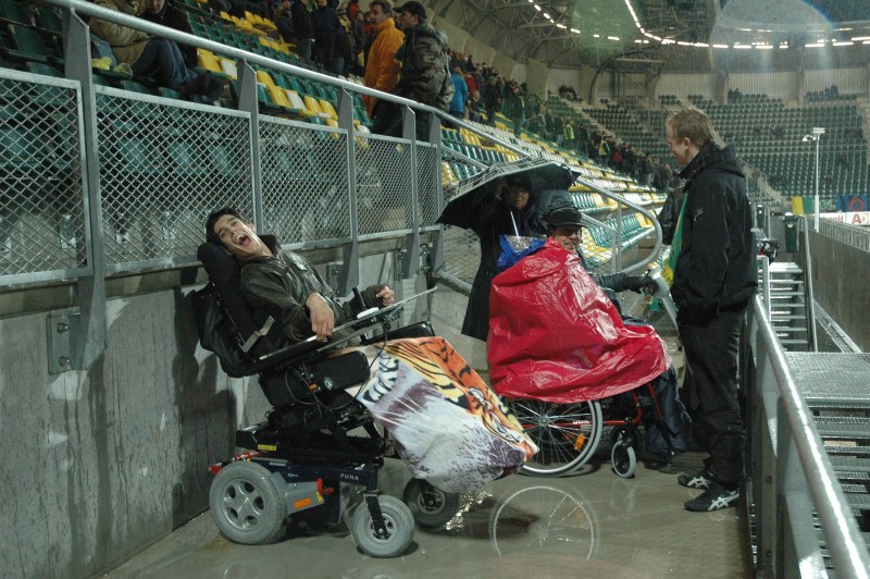 mindervalide supporters in het nieuwe stadion